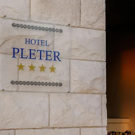 Pleter 4* Mimice